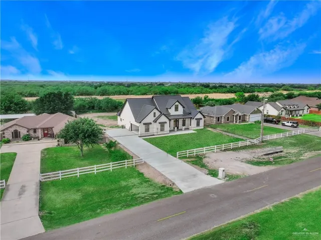 a view of outdoor space with mountain view