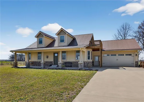 $849,000 | 29990 South 2725th Road, Sheldon, MO 64784