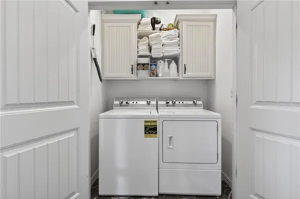 $849,000 | 29990 South 2725th Road, Sheldon, MO 64784