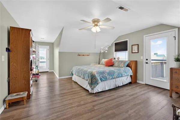 $849,000 | 29990 South 2725th Road, Sheldon, MO 64784