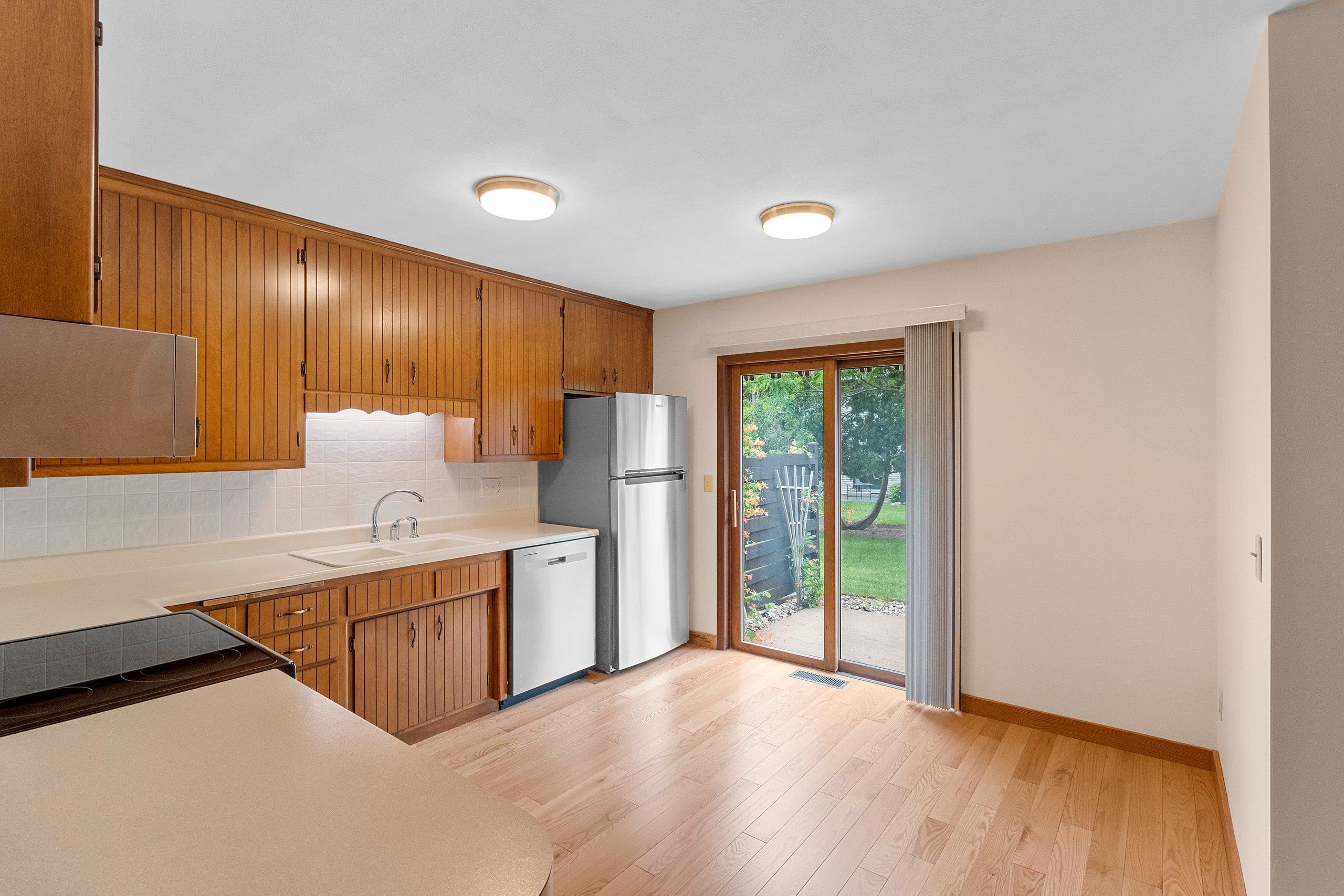 711 Olson Avenue, Unit F Appleton, WI 54914 - Photo 13 of 31