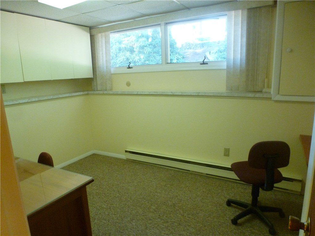 7 Cedar Path Lincoln, RI 02865 - Photo 17 of 28 Gallery Image 17