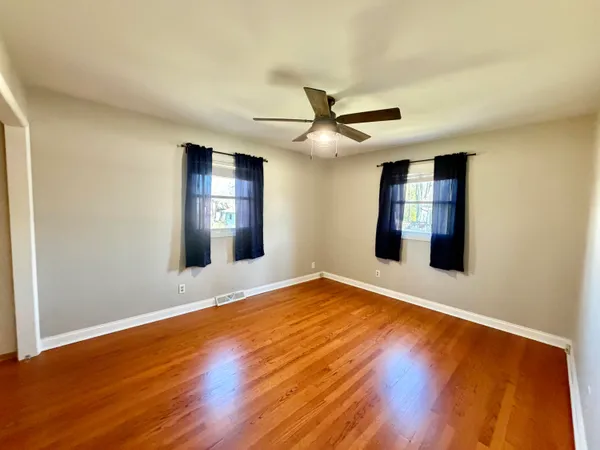 $369,900 | 3063 Parkwood Place, Crown Point, IN 46307