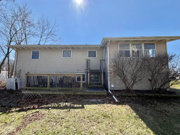 $369,900 | 3063 Parkwood Place, Crown Point, IN 46307