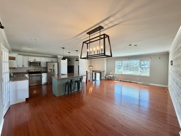 $369,900 | 3063 Parkwood Place, Crown Point, IN 46307