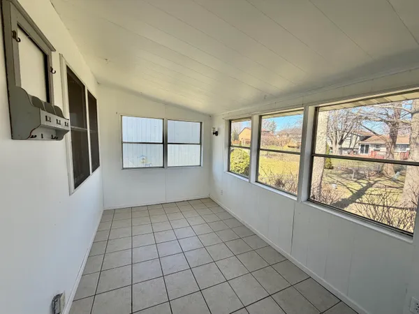 $369,900 | 3063 Parkwood Place, Crown Point, IN 46307