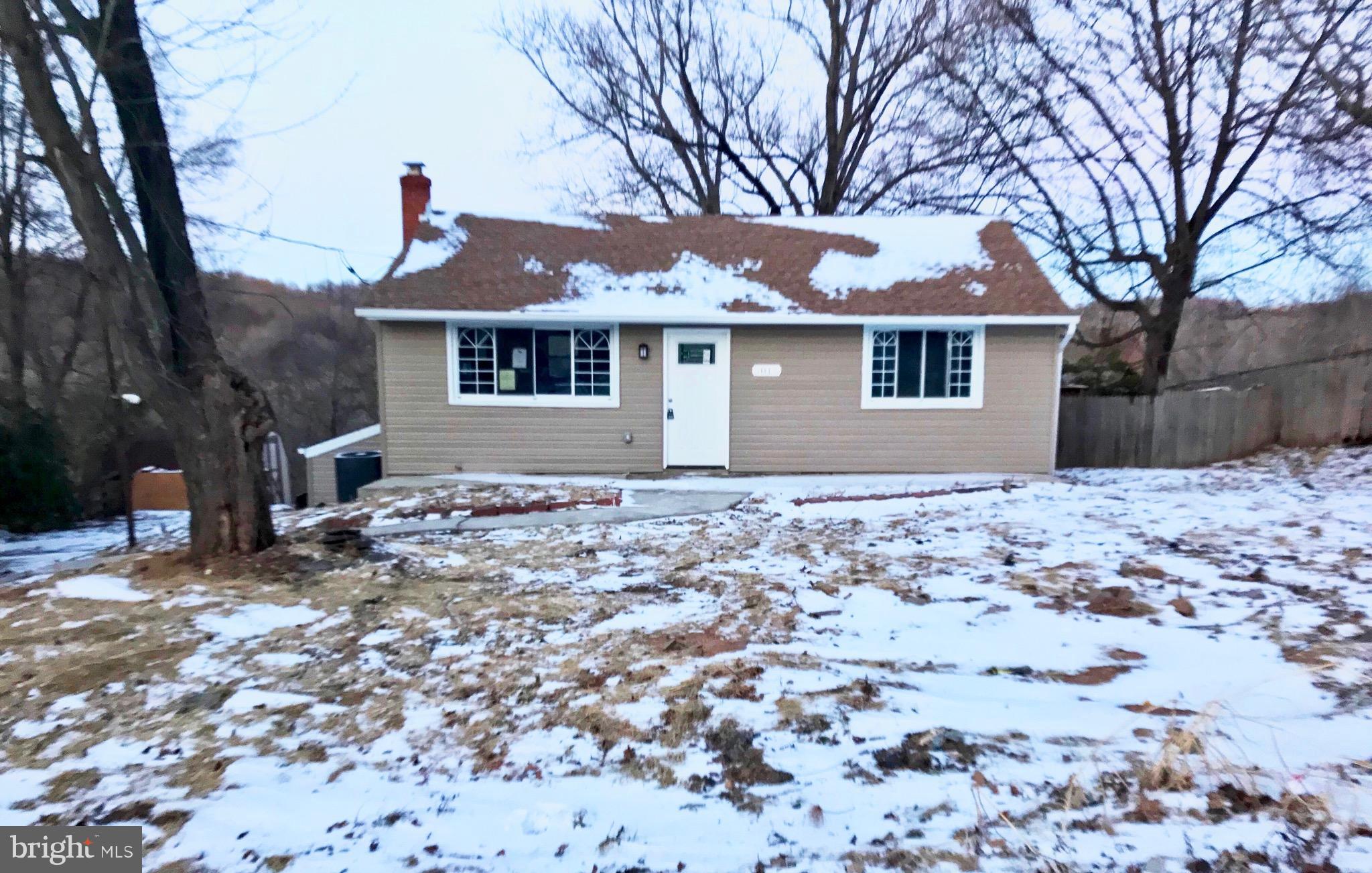 5015 Old Bartholows Road Mount Airy, MD 21771 - Photo 2 of 27 Exterior (Front)