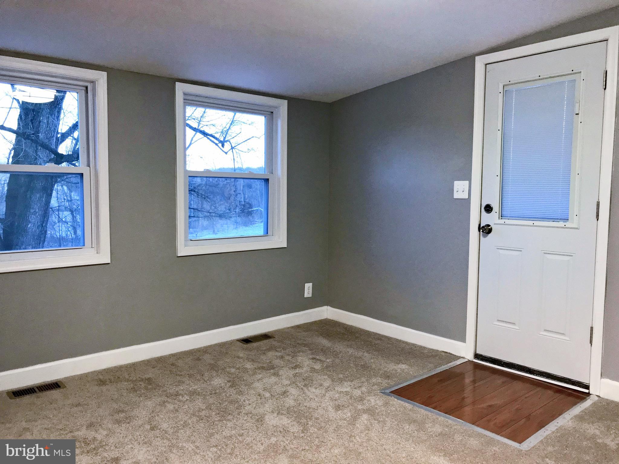 5015 Old Bartholows Road Mount Airy, MD 21771 - Photo 11 of 27 Interior (General)