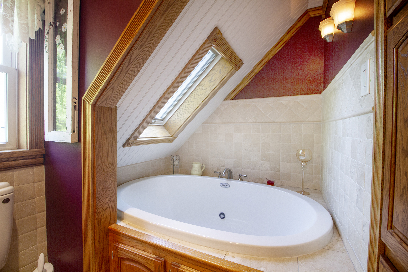 10045 North 17500E Road Grant Park, IL 60940 - Photo 16 of 17 a bathroom with a bathtub and shower