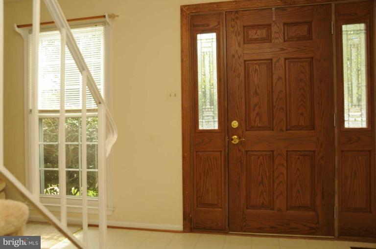 7928 Forest Path Way Springfield, VA 22153 - Photo 11 of 20 Entry Foyer
