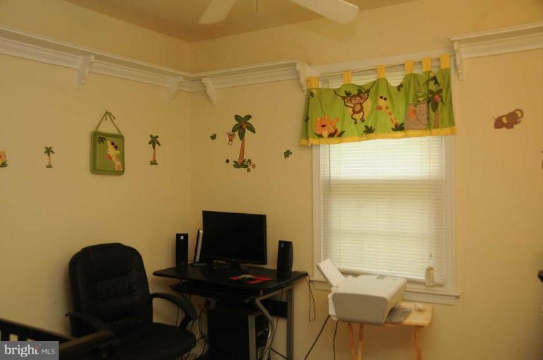 7928 Forest Path Way Springfield, VA 22153 - Photo 4 of 20 Bedroom # 2