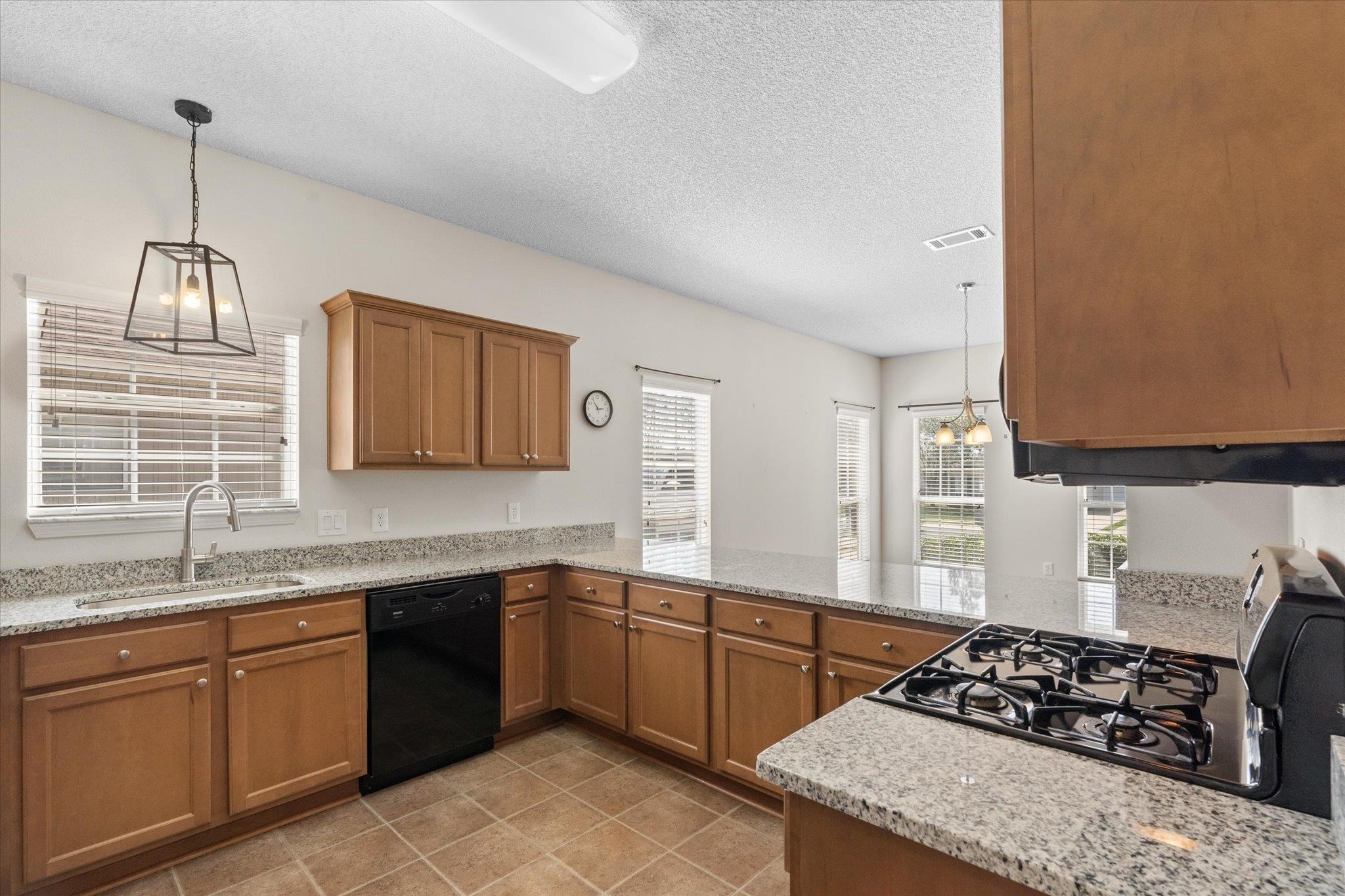 33153 Stables Drive, Unit 24A Daphne, AL 36527 - Photo 8 of 20