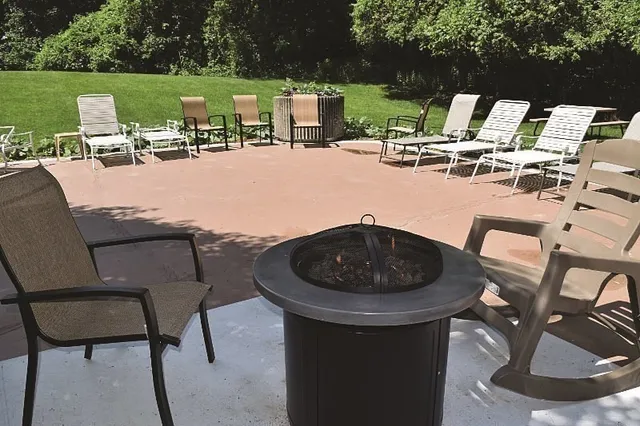 $675,000 | 250 Hammond Pond Parkway, Unit 615N, Newton, MA 02467