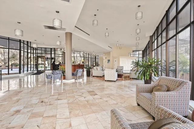 $675,000 | 250 Hammond Pond Parkway, Unit 615N, Newton, MA 02467