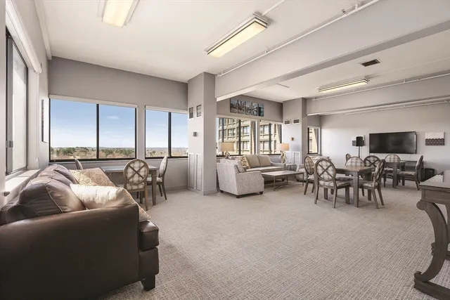 $675,000 | 250 Hammond Pond Parkway, Unit 615N, Newton, MA 02467