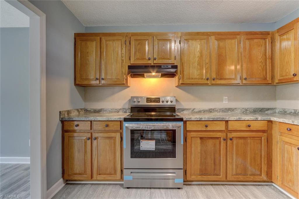 1538 Brooks Road Reidsville, NC 27320 - Photo 12 of 28 Gallery Image 12