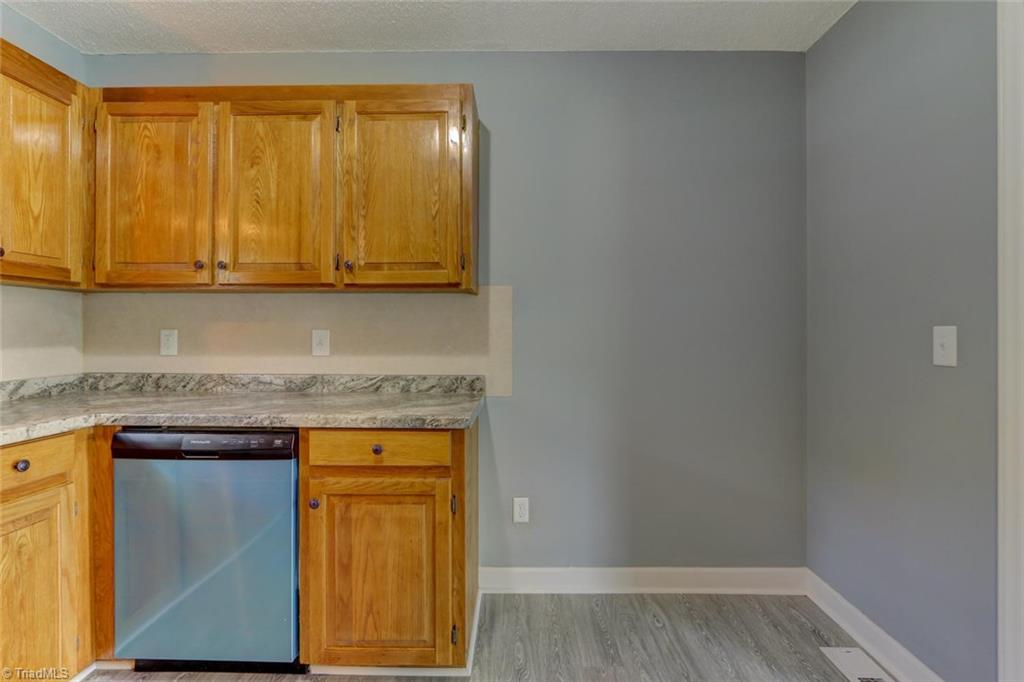 1538 Brooks Road Reidsville, NC 27320 - Photo 13 of 28 Gallery Image 13