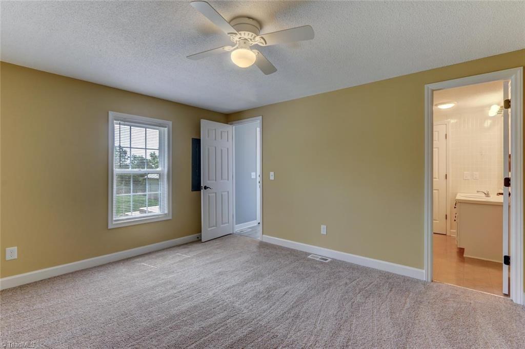 1538 Brooks Road Reidsville, NC 27320 - Photo 15 of 28 Gallery Image 15