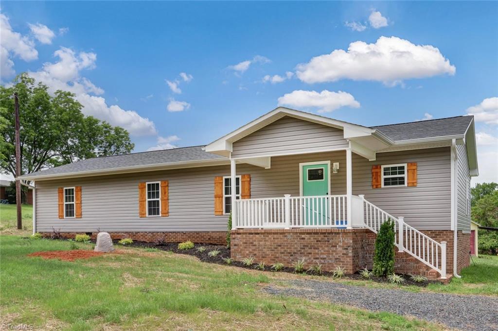 1538 Brooks Road Reidsville, NC 27320 - Photo 3 of 28 Gallery Image 3