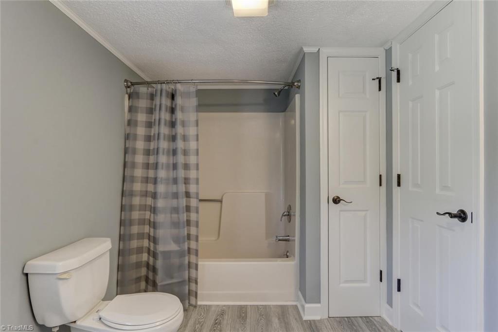 1538 Brooks Road Reidsville, NC 27320 - Photo 23 of 28 Gallery Image 23