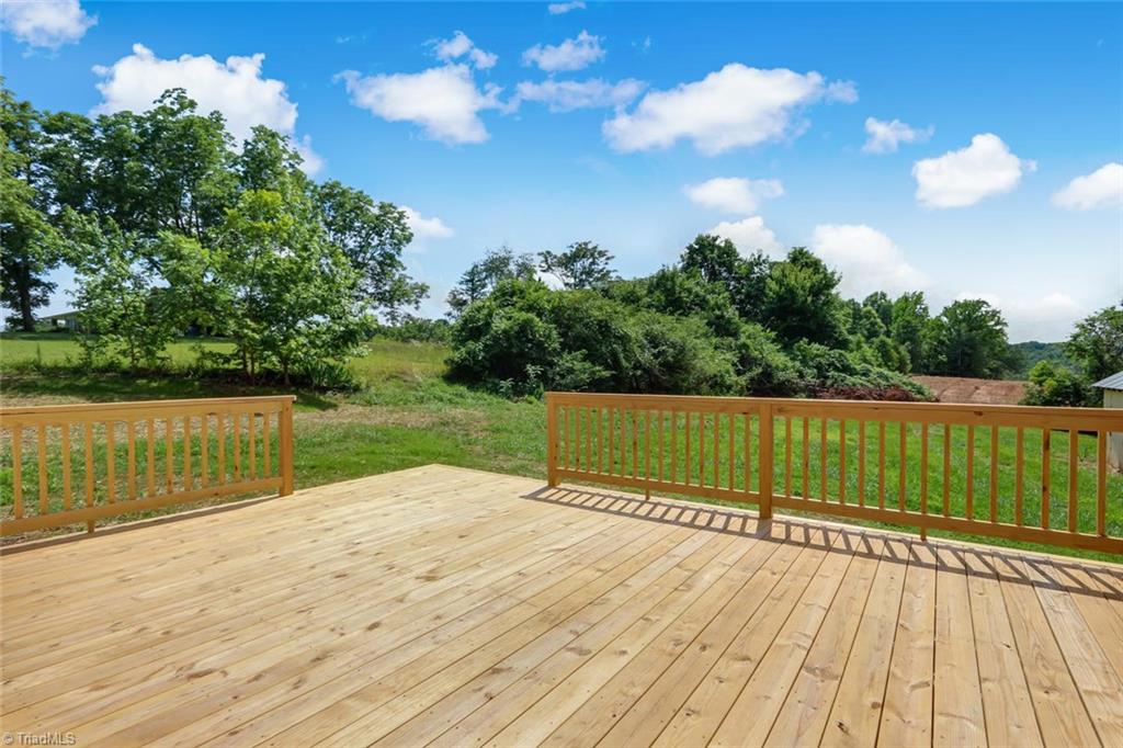 1538 Brooks Road Reidsville, NC 27320 - Photo 27 of 28 Gallery Image 27