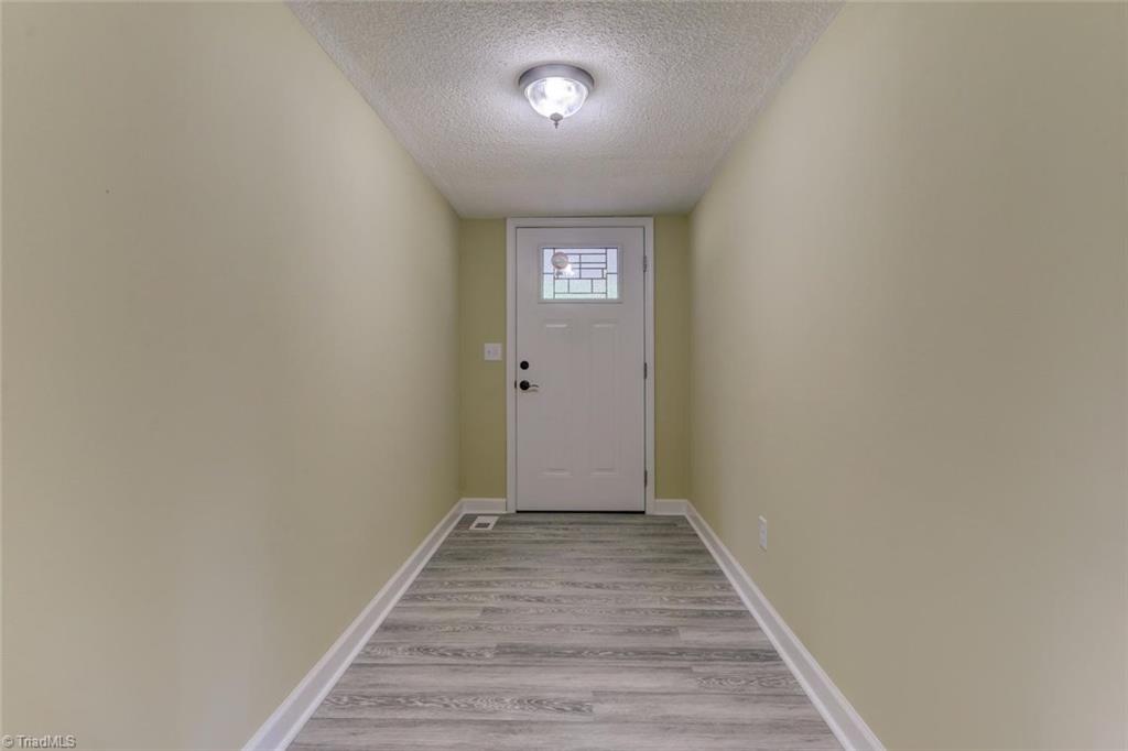 1538 Brooks Road Reidsville, NC 27320 - Photo 5 of 28 Gallery Image 5