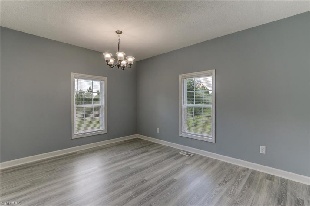 1538 Brooks Road Reidsville, NC 27320 - Photo 10 of 28 Gallery Image 10