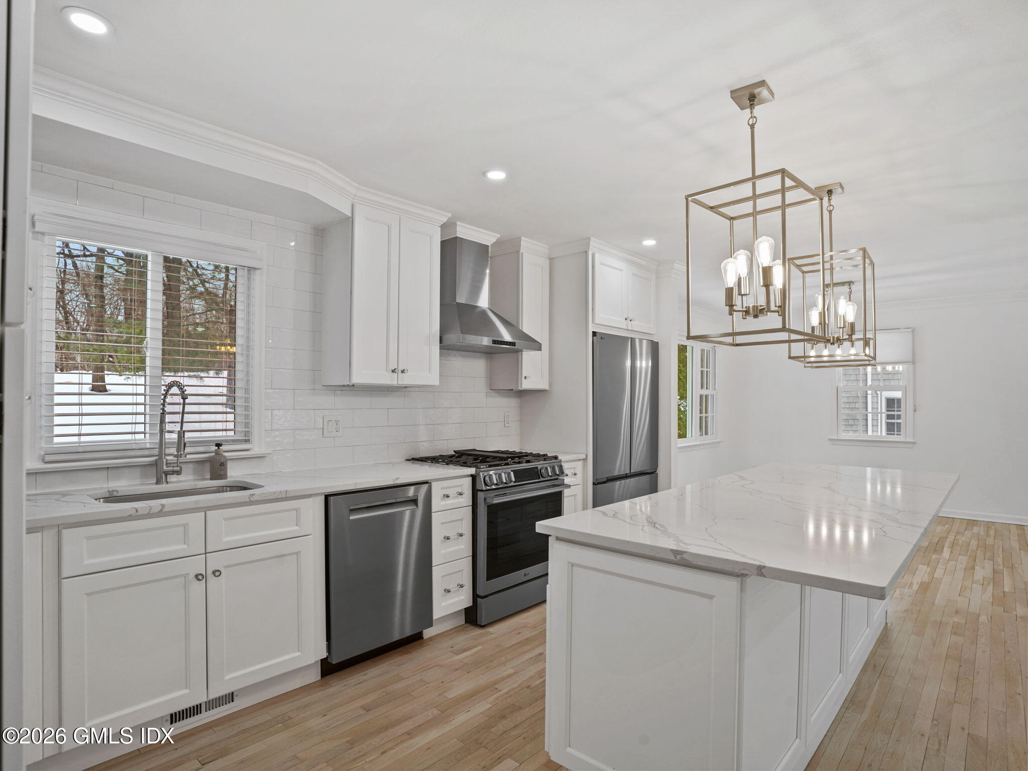 104 Hillcrest Park Road Cos Cob, CT 06807 - Photo 10 of 27 17-web-or-mls-104-hillcrest-park-rd