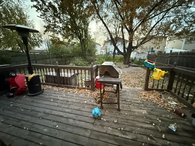 $289,900 | 217 Far Hills Drive, Bolingbrook, IL 60440