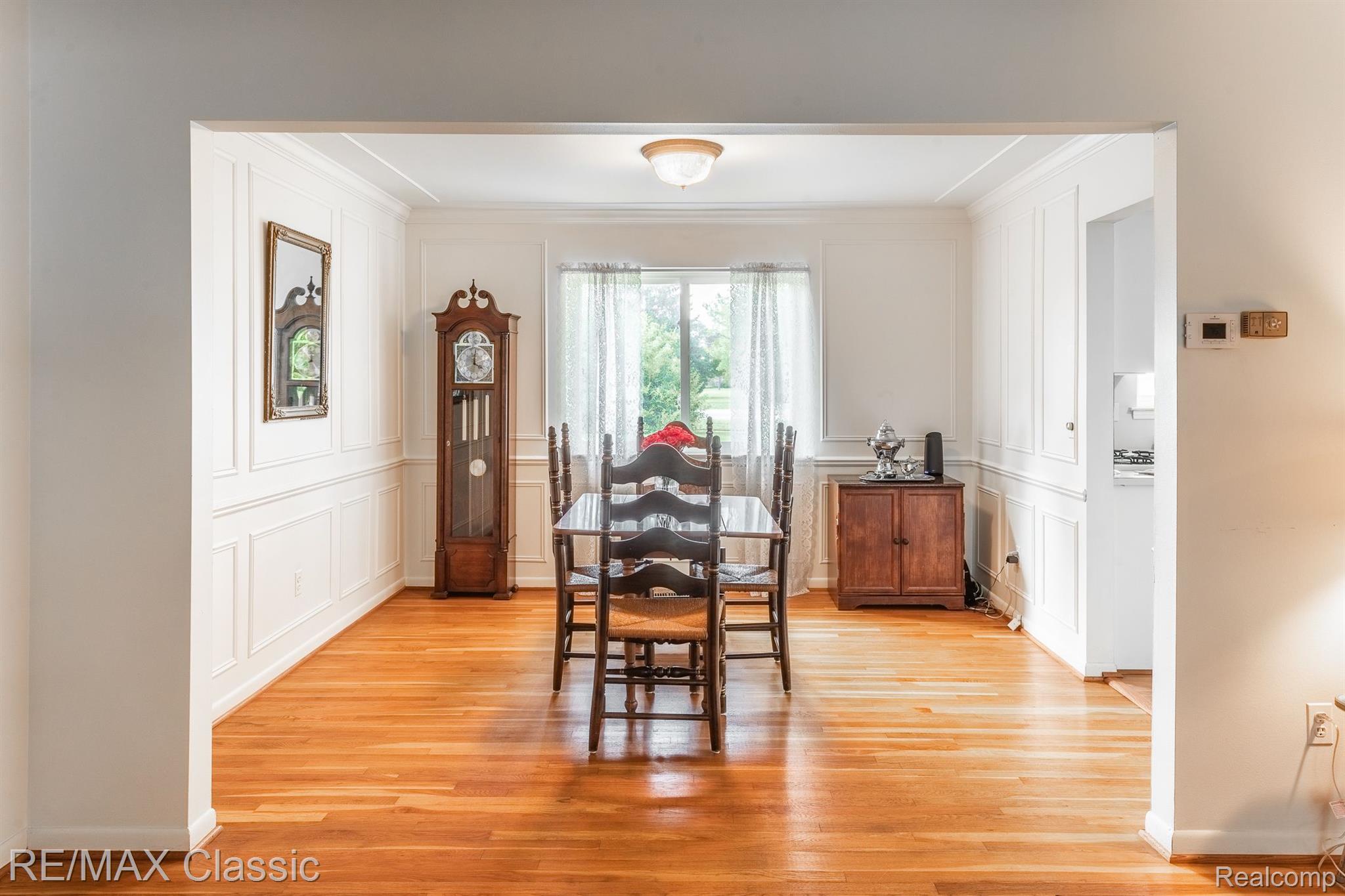 25886 Branchaster Road Farmington, MI 48336 - Photo 6 of 35 Gallery Image 6