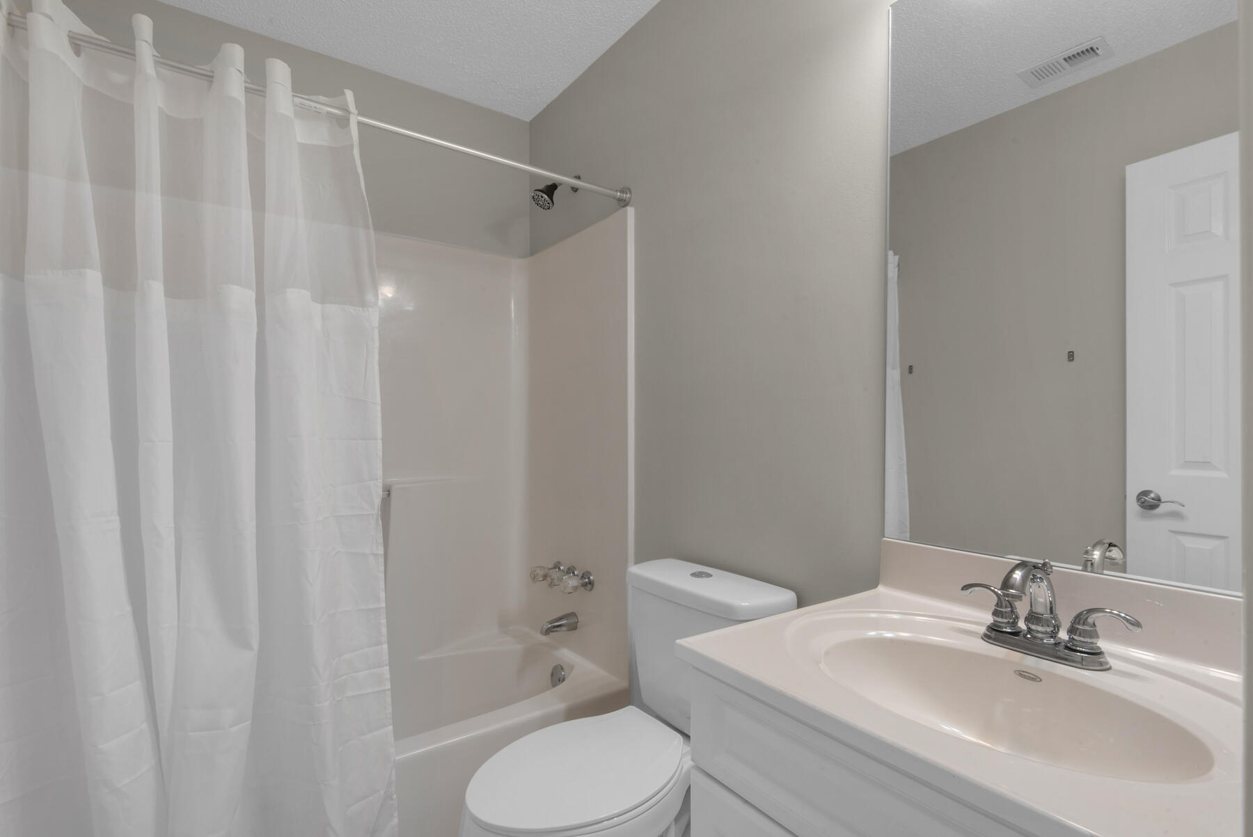 2 Falcon Ridge Lane Fort Walton Beach, FL 32547 - Photo 20 of 24 a bathroom with a sink toilet and shower
