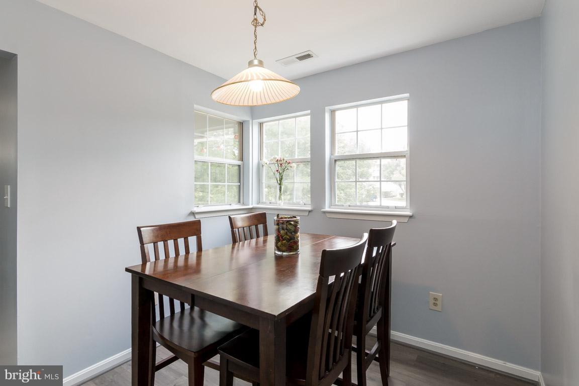 8589 Falls Run Road, Unit H Ellicott City, MD 21043 - Photo 17 of 30 Dining Room