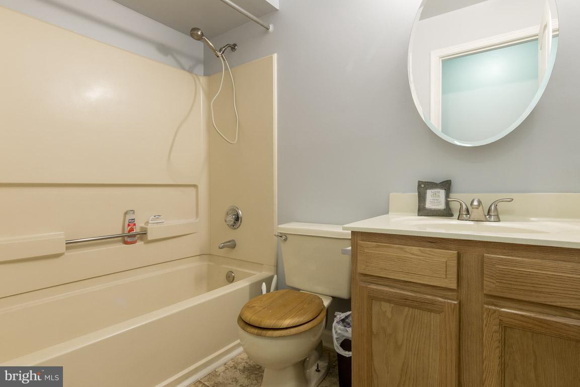 8589 Falls Run Road, Unit H Ellicott City, MD 21043 - Photo 22 of 30 Bath