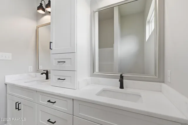 $349,500 | 119 Chase, Scott, LA 70583