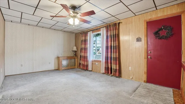 a view of a storage & utility room