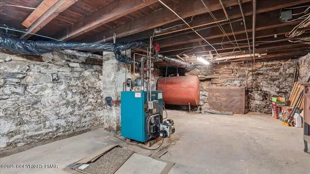 a picture of a bench in front of door