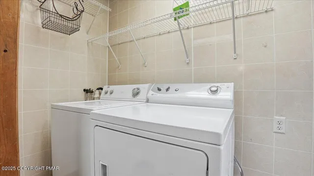 $125,000 | 239 West Bertsch Street, Lansford, PA 18232