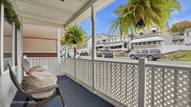 $125,000 | 239 West Bertsch Street, Lansford, PA 18232