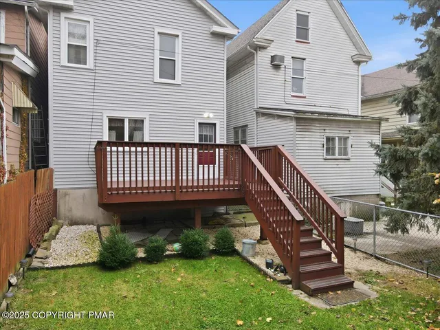 $125,000 | 239 West Bertsch Street, Lansford, PA 18232