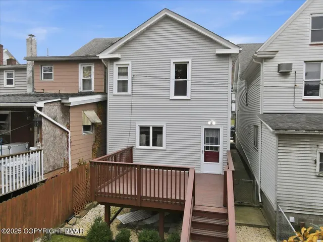 $125,000 | 239 West Bertsch Street, Lansford, PA 18232