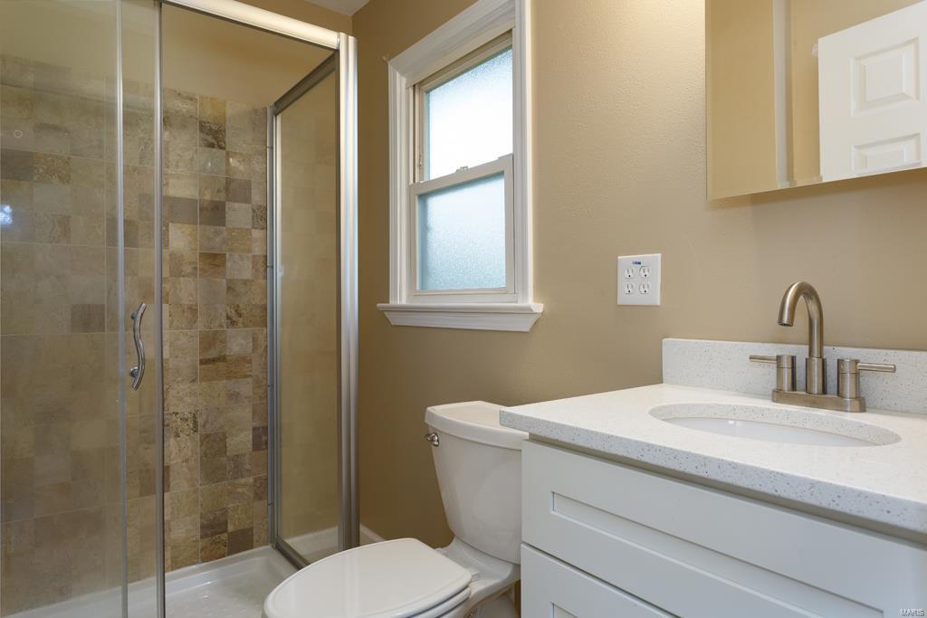 839 Teson Road Hazelwood, MO 63042 - Photo 13 of 17 Gallery Image 13