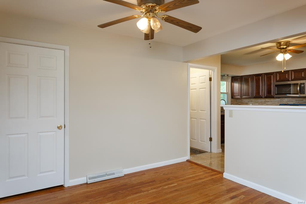 839 Teson Road Hazelwood, MO 63042 - Photo 6 of 17 Gallery Image 6