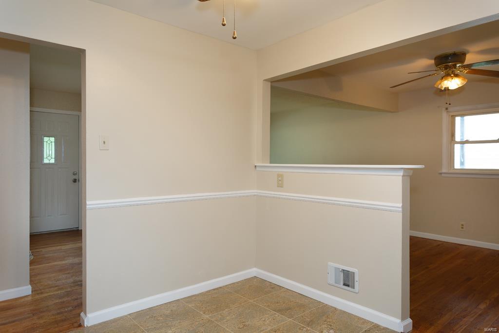 839 Teson Road Hazelwood, MO 63042 - Photo 9 of 17 Gallery Image 9