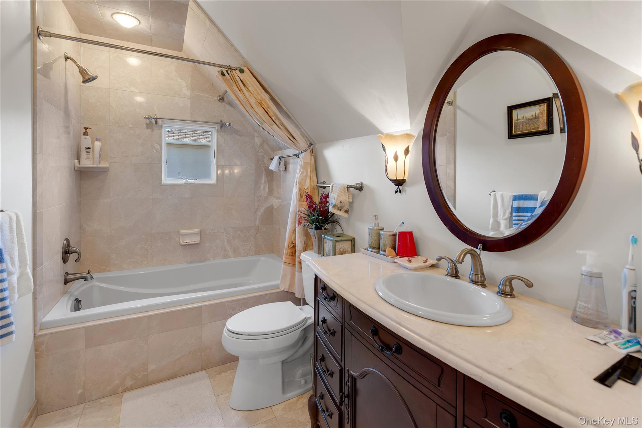227 West Islip Road West Islip, NY 11795 - Photo 31 of 46