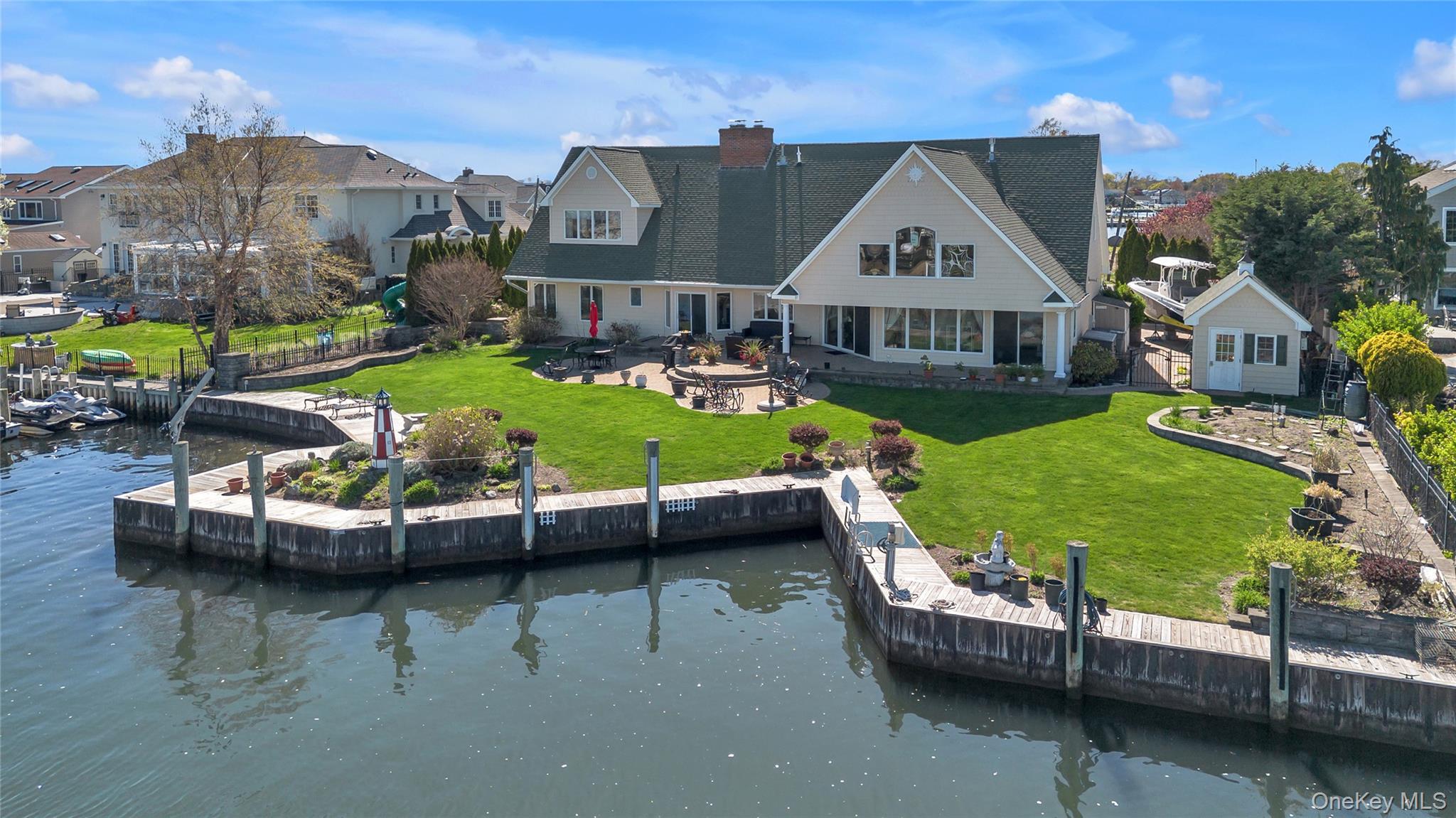 227 West Islip Road West Islip, NY 11795 - Photo 41 of 46