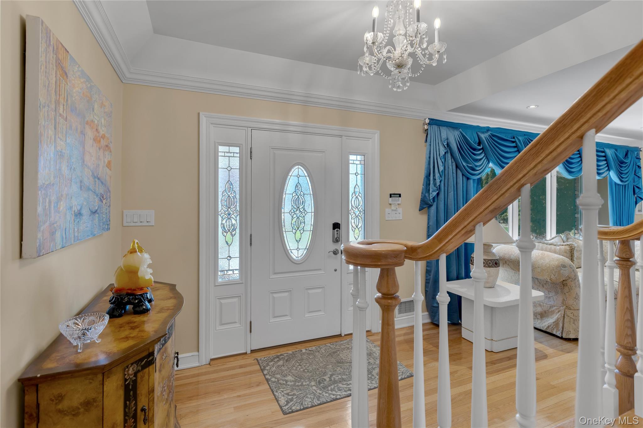 227 West Islip Road West Islip, NY 11795 - Photo 7 of 46