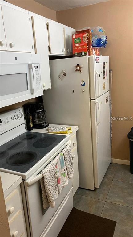 3800 Southwest 20th Avenue, Unit 209 Gainesville, FL 32607 - Photo 5 of 13