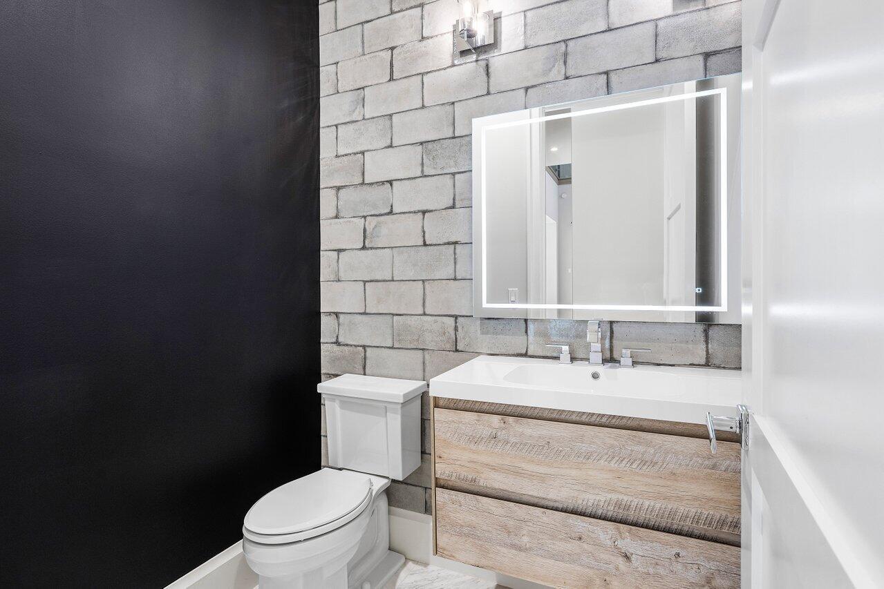 17840 Key Vista Way Boca Raton, FL 33496 - Photo 23 of 82 046-17840KeyVistaWay-BocaRaton-FL-33496-