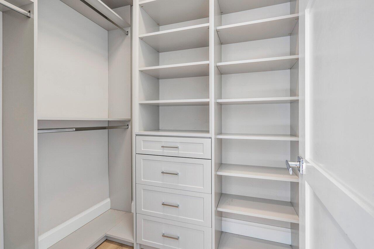 17840 Key Vista Way Boca Raton, FL 33496 - Photo 37 of 82 060-17840KeyVistaWay-BocaRaton-FL-33496-