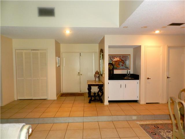 22390 Treetop Circle Boca Raton, FL 33433 - Photo 2 of 17 Additional Photo